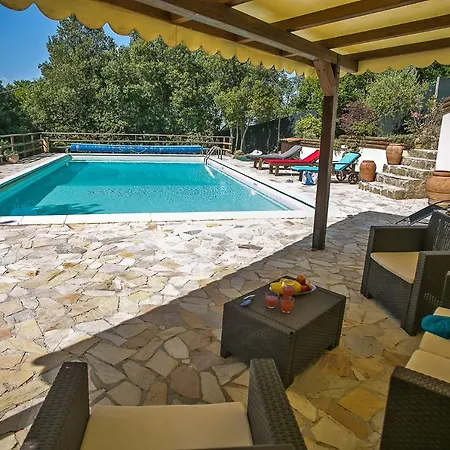 Casa Betty Bettona